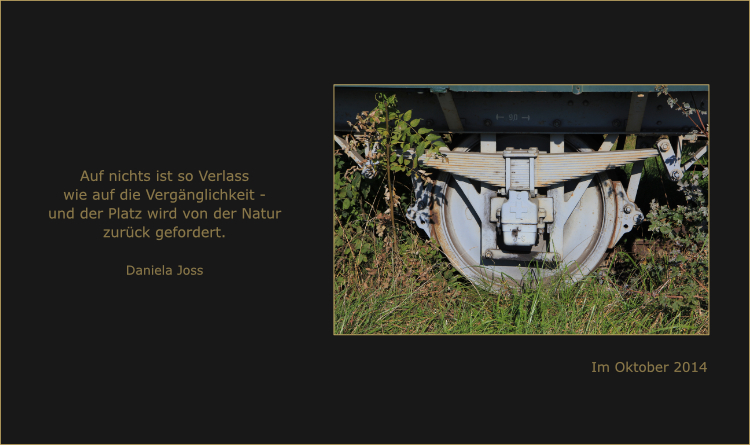 Eisenbahnrad mit Blattfederung.