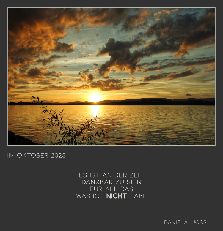 Goldener Sonnenuntergang am Murtensee.
