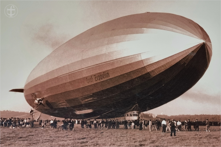 Daniela Joss - Zeppelin